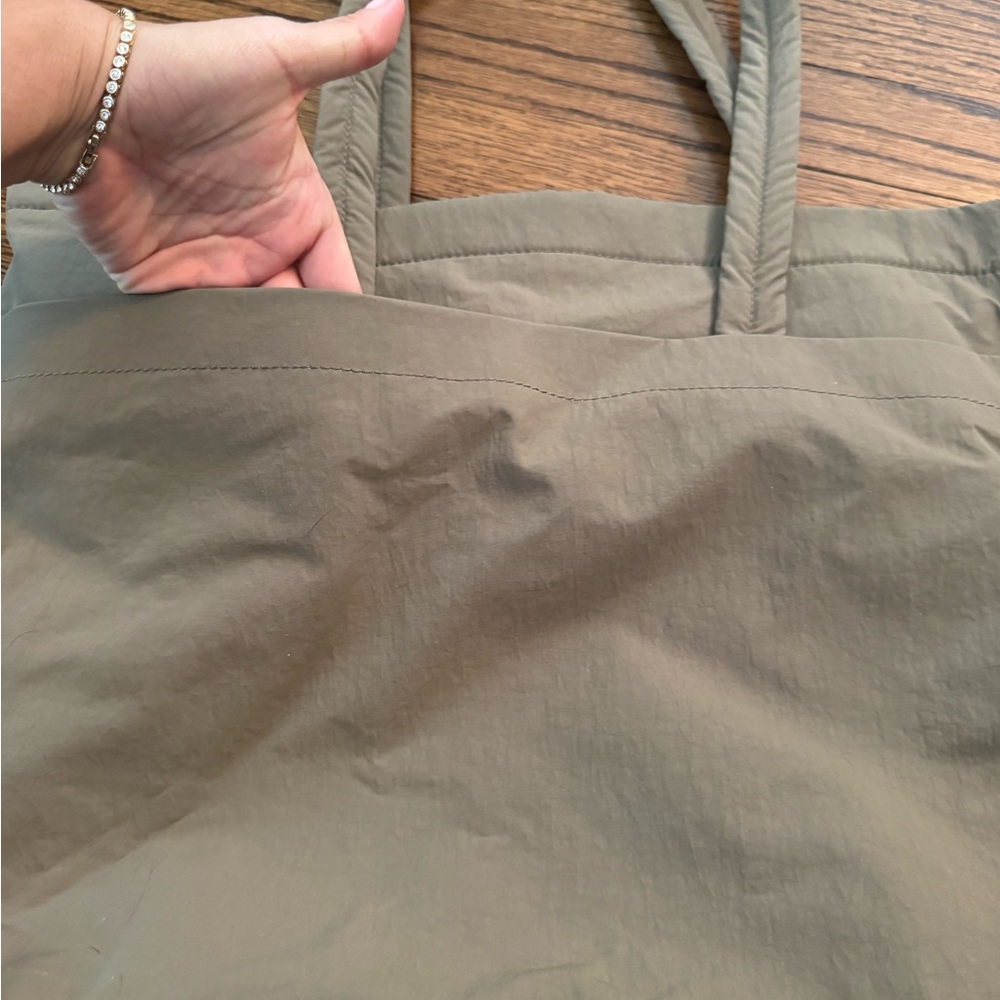 lululemon athletica Olive Green Tote Bag - Picture 3 of 9